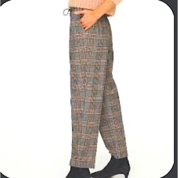 Wilfred Pants - Aritzia Wilfred| Wide leg plaid trousers. 8